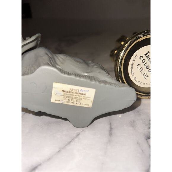 VTG SET AVON After Shave Cologne Bottle Majestic Elephant Phone Roman Leather - Picture 9 of 9